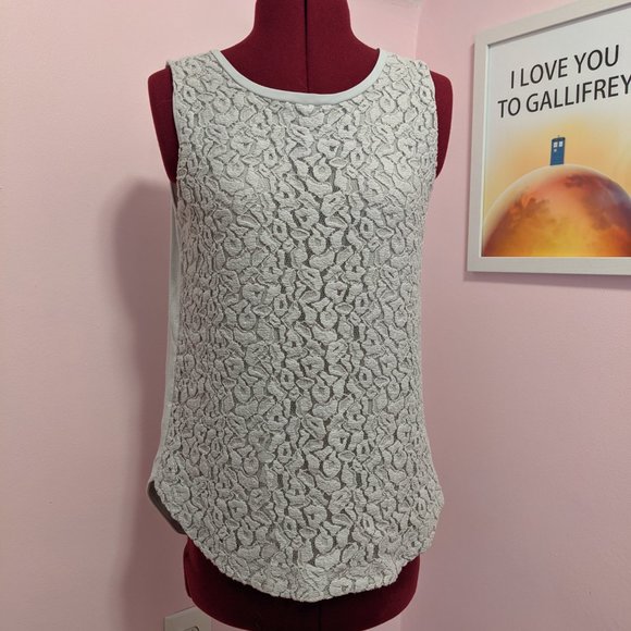 Lace Tank - Picture 2 of 5